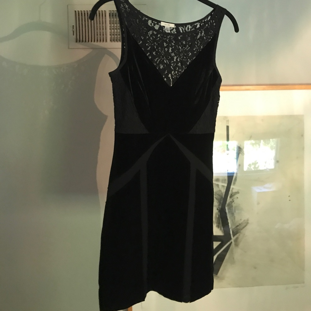 Navy Blue Velvet Bodycon Dress with Lace detail